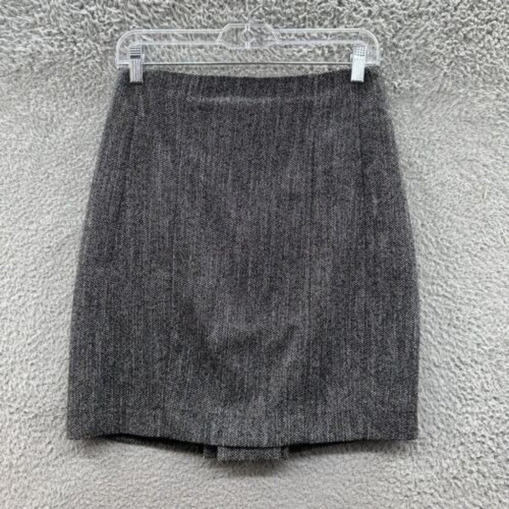 Express Skirt Women's Size 4 Black‎ Tube Skirt Back Slit Ladies 4